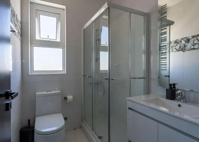 The Penthouse - 3br Seaview With Private Pool In Апартаменти *