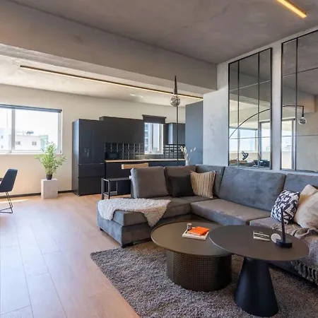 The Penthouse - 3br Seaview With Private Pool In Διαμέρισμα *