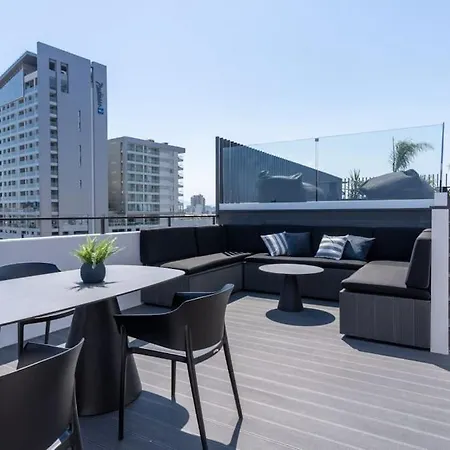 The Penthouse - 3br Seaview With Private Pool In