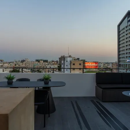 The Penthouse - 3br Seaview With Private Pool In