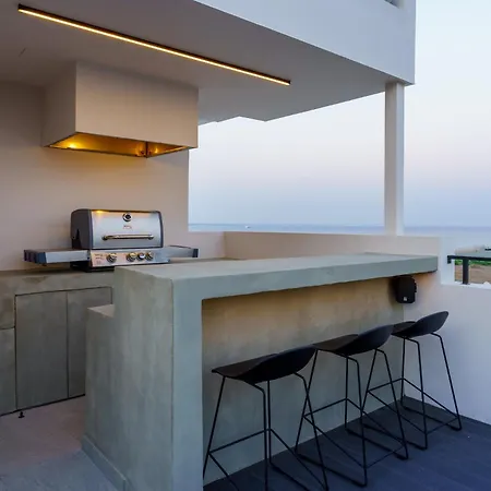 The Penthouse - 3br Seaview With Private Pool In Διαμέρισμα