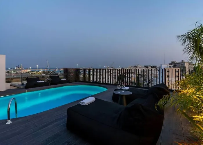 Apartament The Penthouse - 3br Seaview With Private Pool In Larnaca