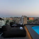 The Penthouse - 3br Seaview With Private Pool In لارنكا